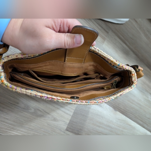 Fossil Multi-Color Classic Weave Shoulder Bag, Straw Purse, Brown Leather Trim - Picture 6 of 9